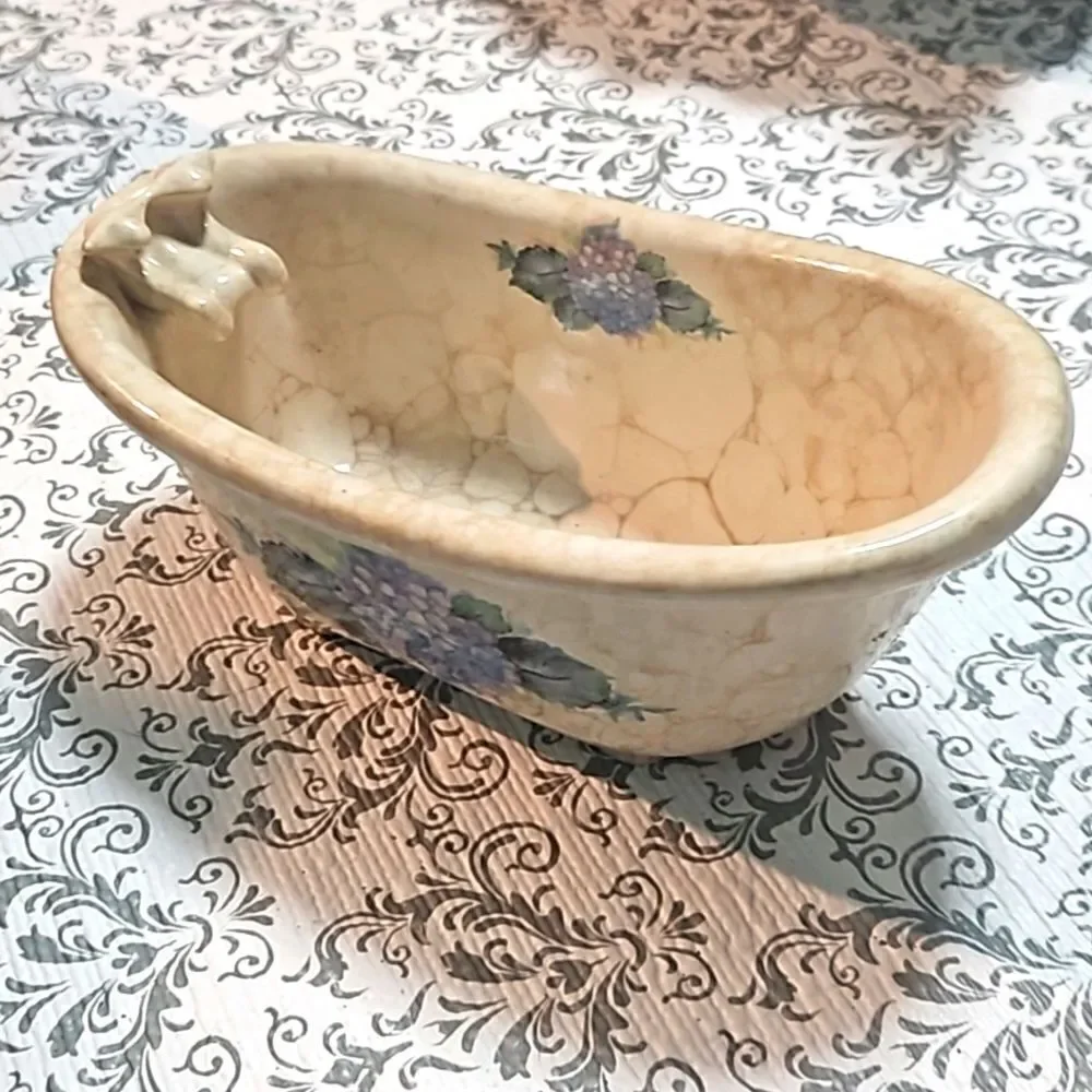 Vintage 80s Farmhouse Shabby 3 Lot Athens USA Soap Bathroom Dish
